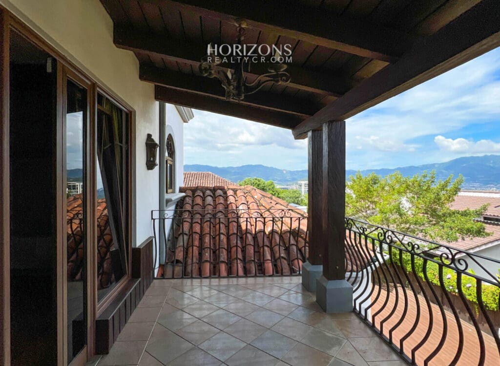 Exclusiva Casa de Lujo en Bosques de Altamonte / Elegancia Tranquilidad y Vistas al Valle  nja1121