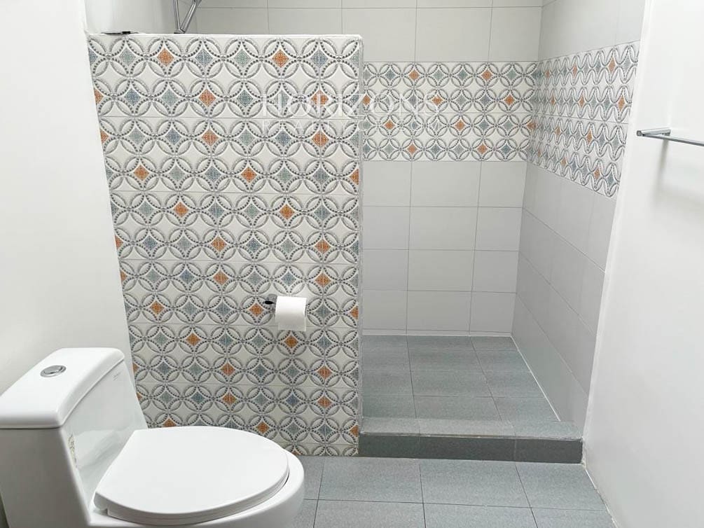 Se Vende Casa Dentro Residencial Tres Rios 4 Habitaciones + Patio noj983