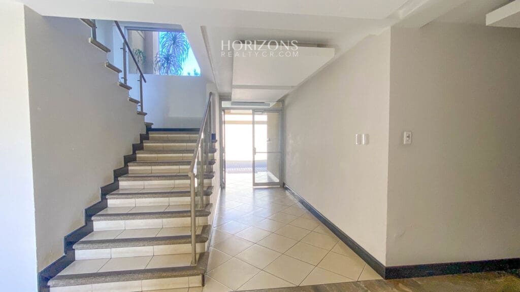 Barrio Dent! Alquiler Apartamento Full Amueblado en Condominio noj1080