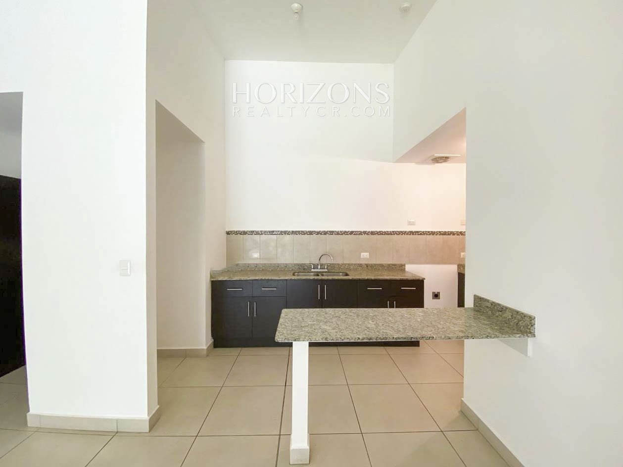 Se Alquila Apartamento En Curridabat 2 Habitaciones + Balcon noj988