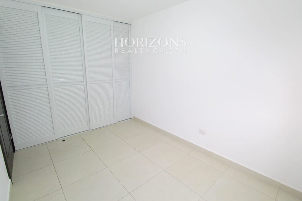 Se Alquila Apartamento En Curridabat 2 Habitaciones + Balcon noj988