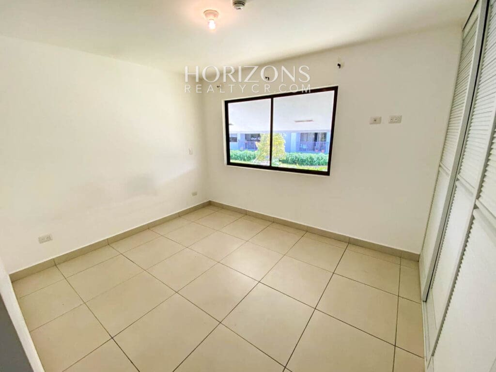 Se Alquila Apartamento En Curridabat 2 Habitaciones + Balcon noj988