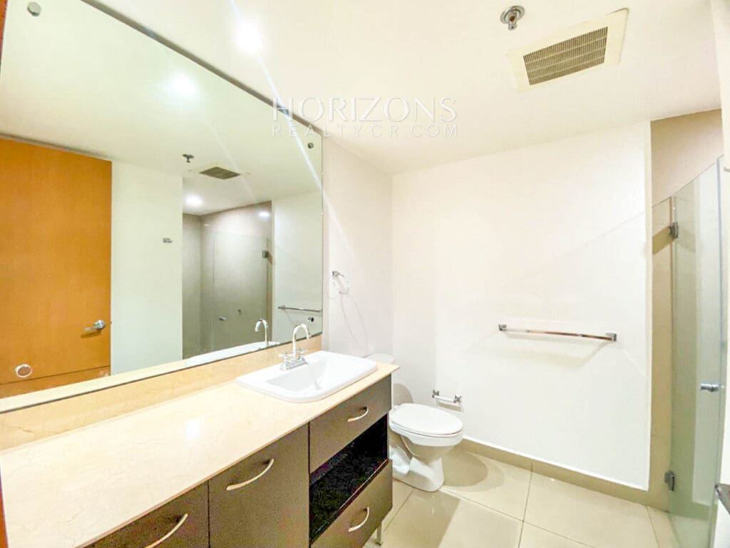 Se Alquila Apartamento En La Sabana 2 Habitaciones + Amenidades noj991