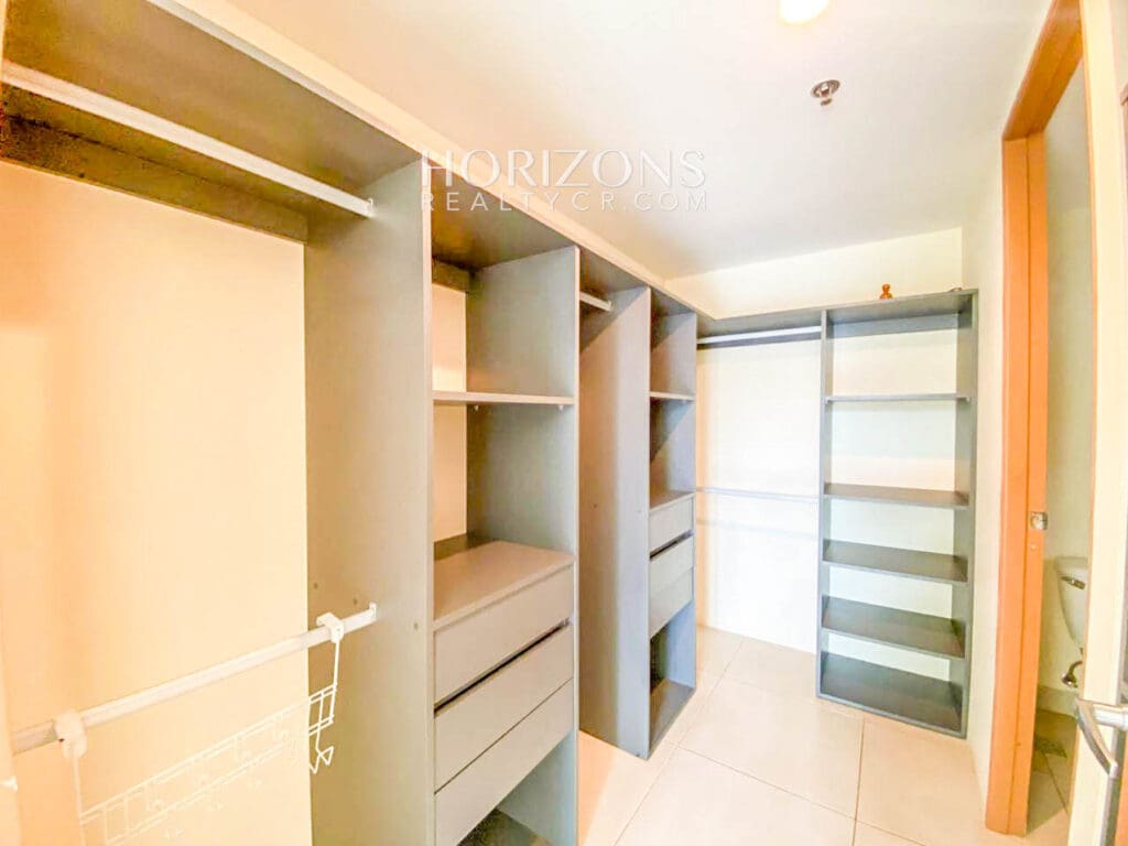 Se Alquila Apartamento En La Sabana 2 Habitaciones + Amenidades noj991