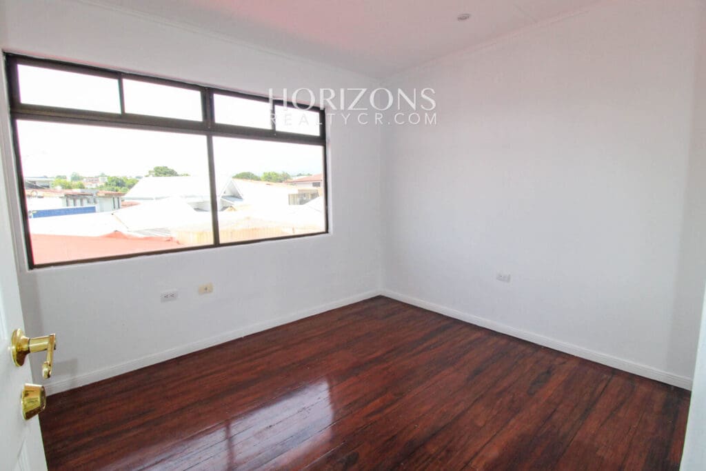 Se Alquila Casa Independiente En Curridabat 3 Habitaciones + Sala tv / Plaza Del Sol noj993
