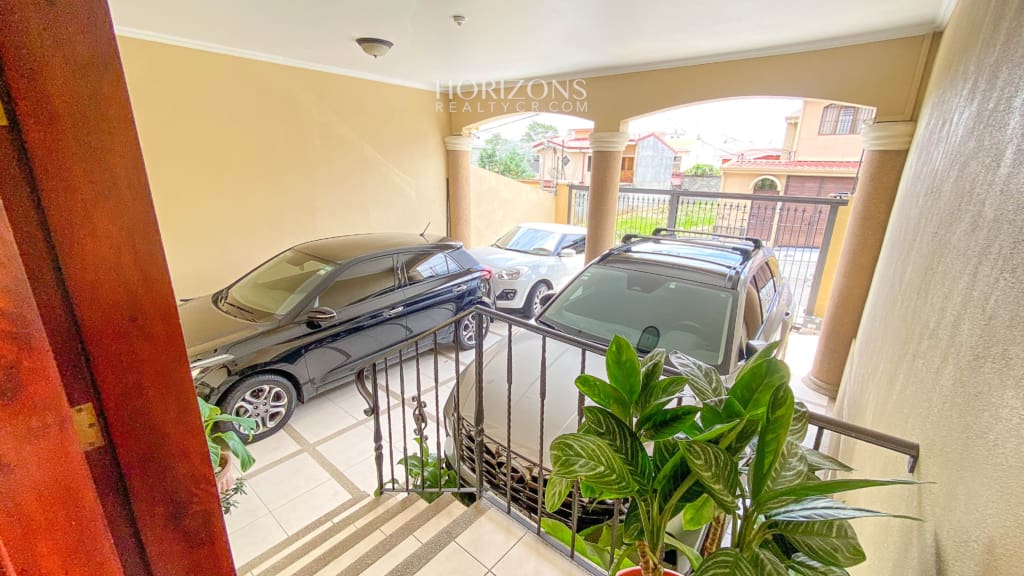 Se Vende Casa En Residencial Loma Verde Curridabat 3 Habitaciones 3 Parqueos nja1144