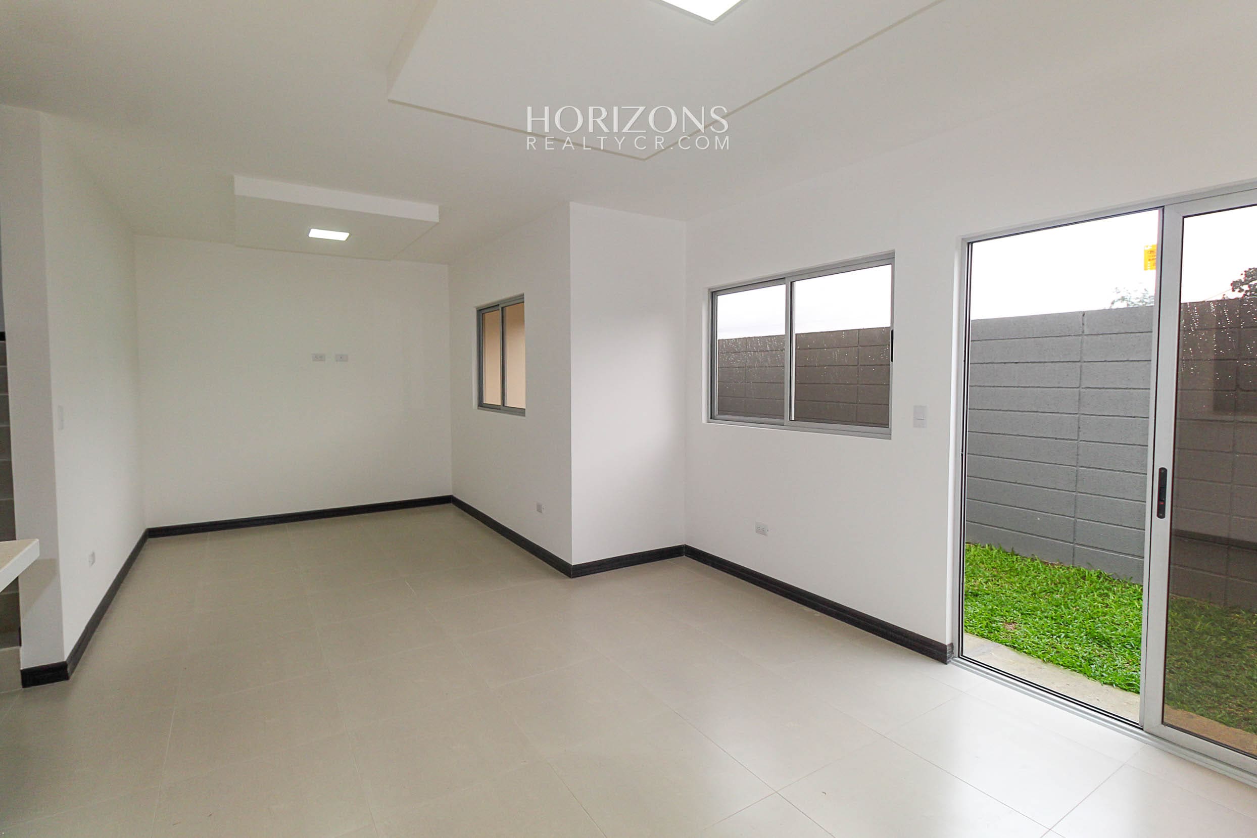 ¡En venta! Casa nueva en Condominio La Floresta / Tres Ríos nja1146