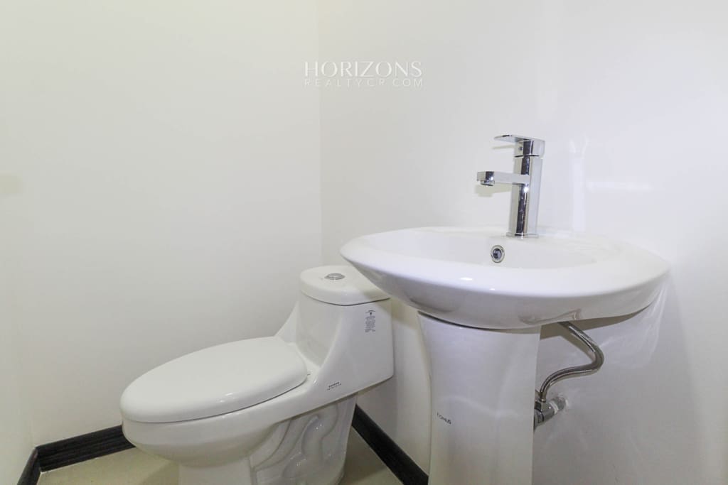 ¡En venta! Casa nueva en Condominio La Floresta / Tres Ríos nja1146