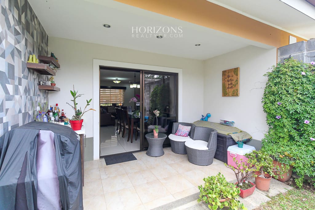 Casa en Condominio La Floresta 3 Dormitorios Terraza y Amplio Jardin nja1147