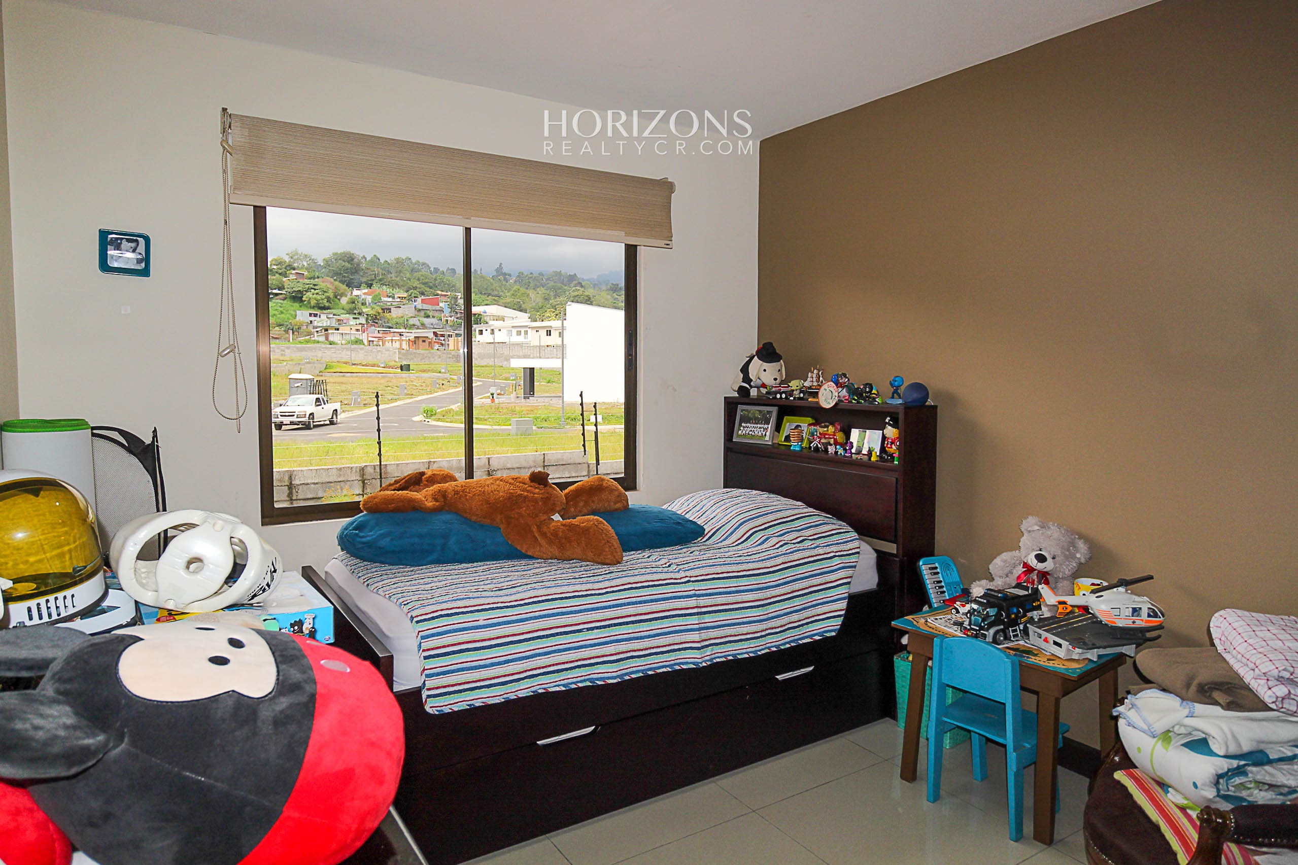 Casa en Condominio La Floresta 3 Dormitorios Terraza y Amplio Jardin nja1147