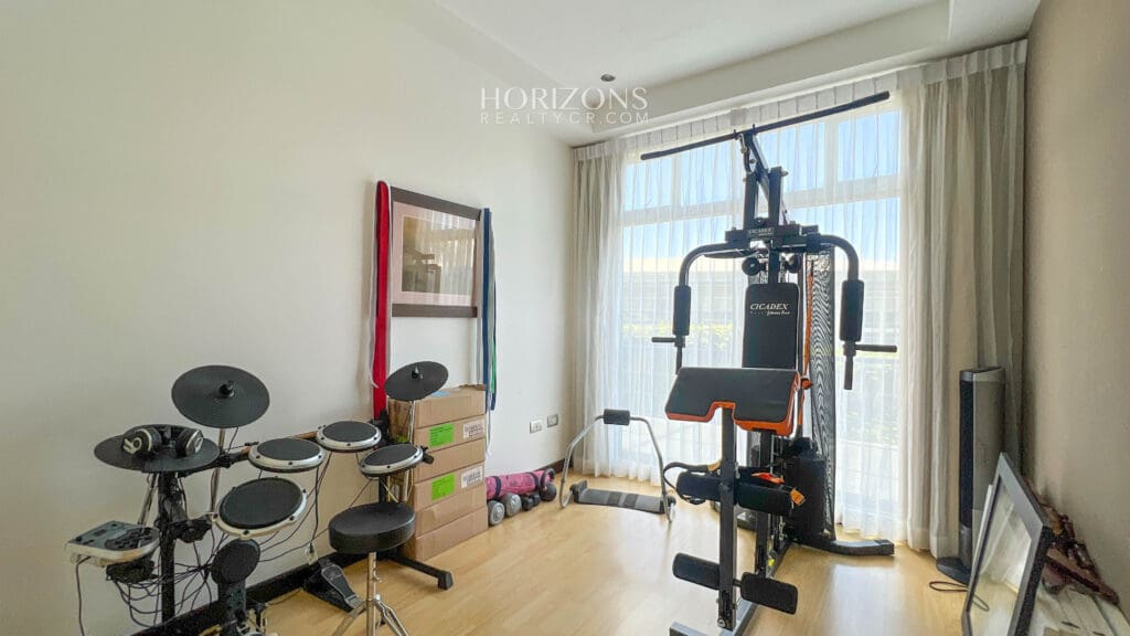 Moderna Casa En Condominio Lomas de Granadilla Curridabat 358m2 de Lote Cómoda Terraza  Jardín nja1153
