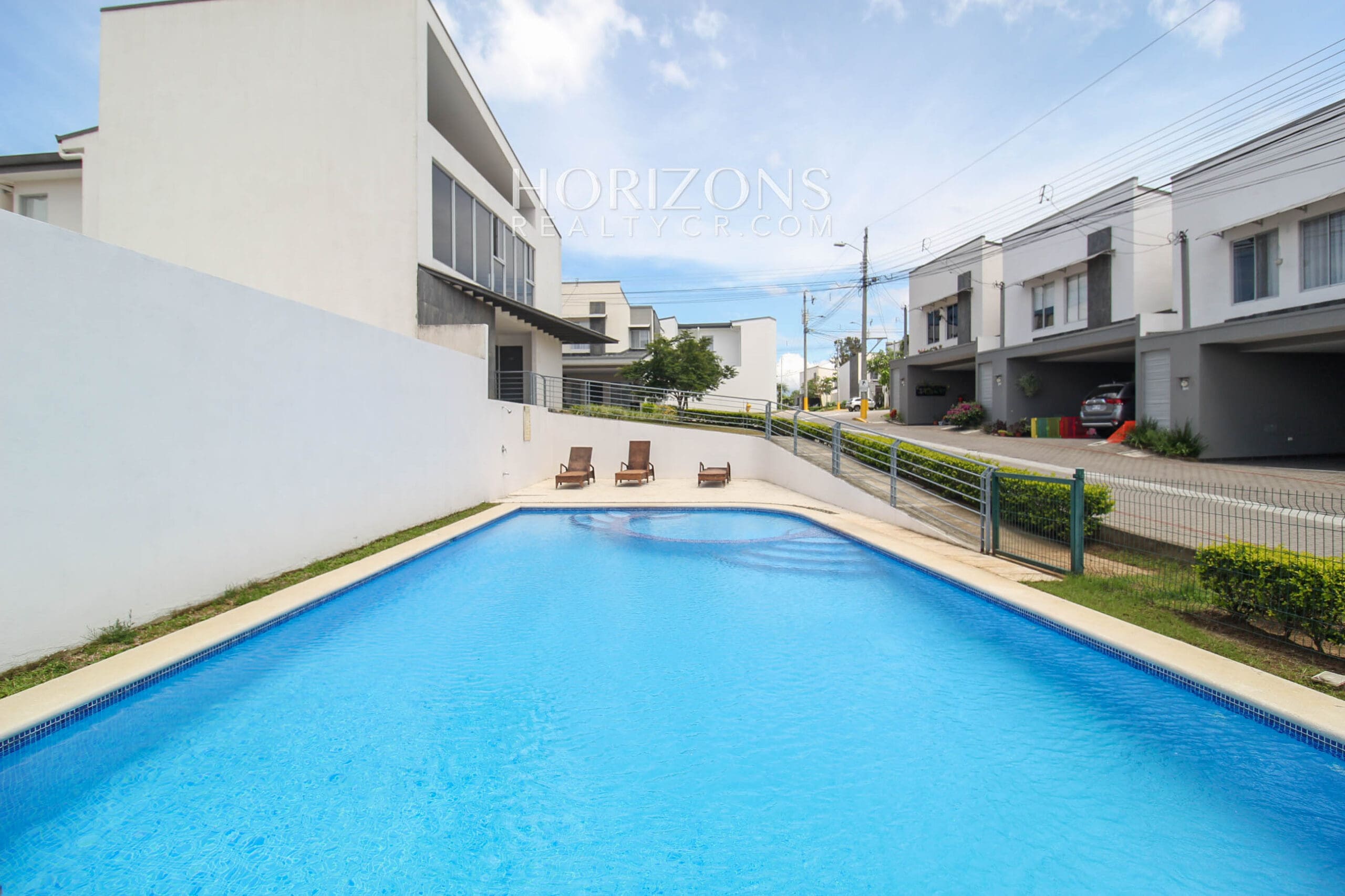 Se Alquila Casa En Sabanilla 3 Habitaciones + Amenidades noj1005