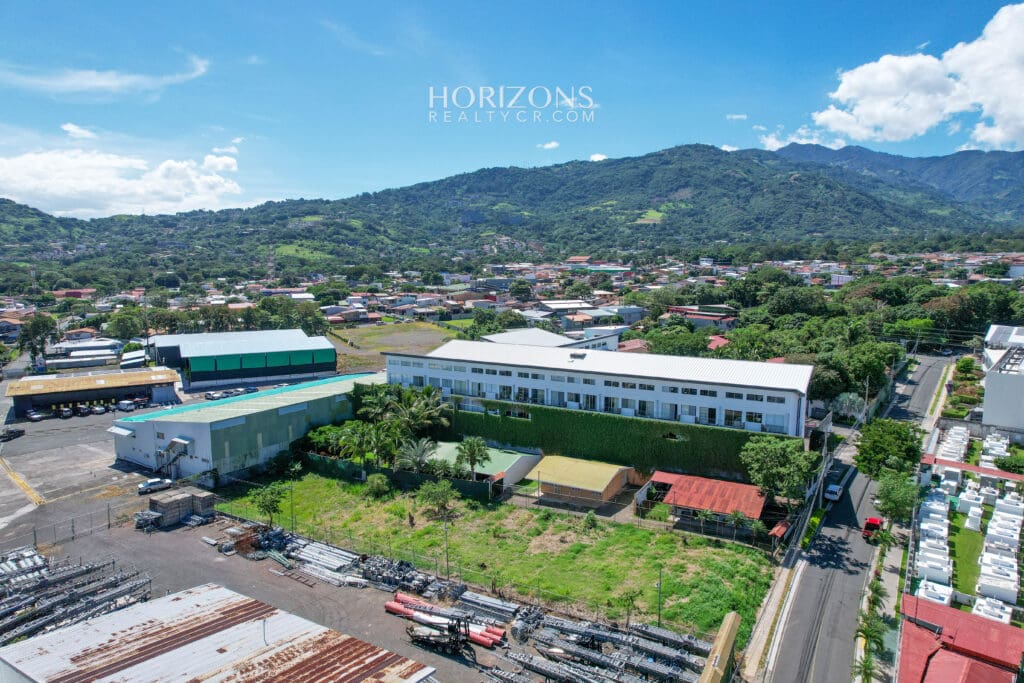 Terreno de 1,468 m² en Venta en Santa Ana – Plano, a 300 m de Santa Ana Town Center NJA1152