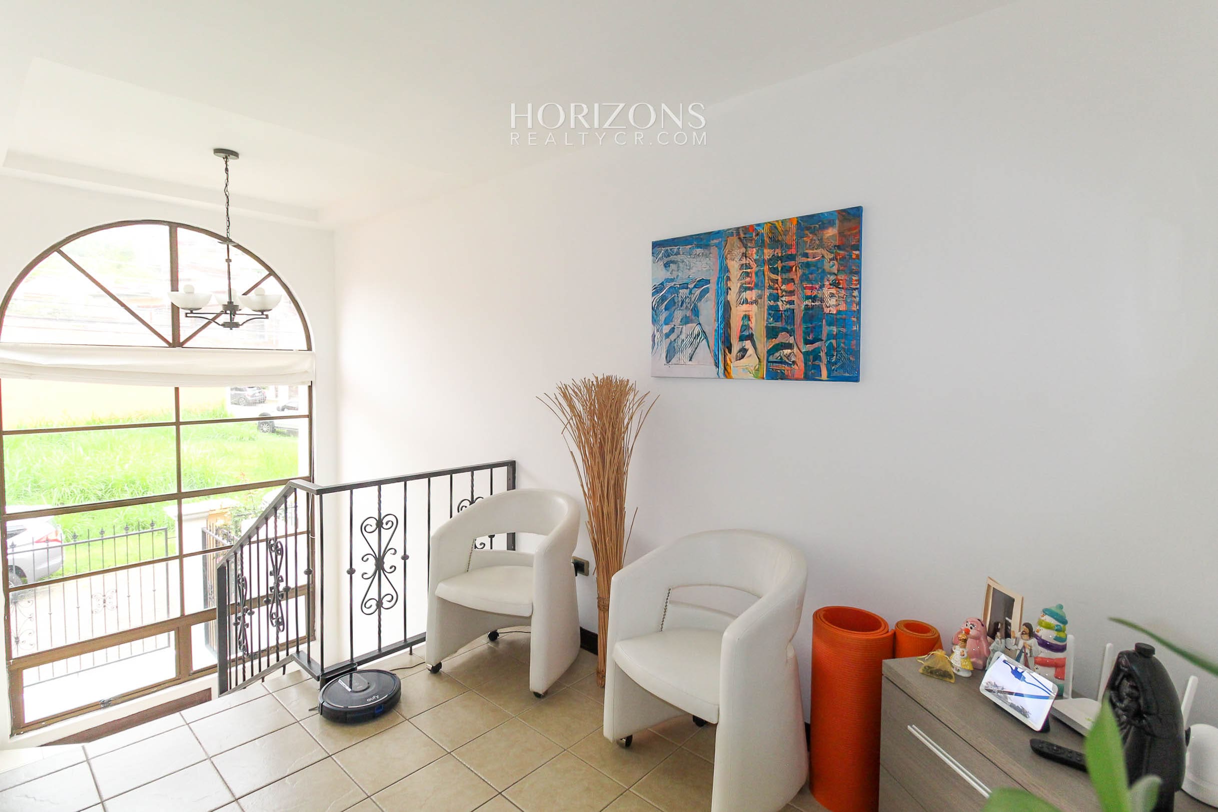 Hermosa Casa en Venta 3 Habitaciones + Cuarto de Servicio Residencial en Tres Ríos nja1157
