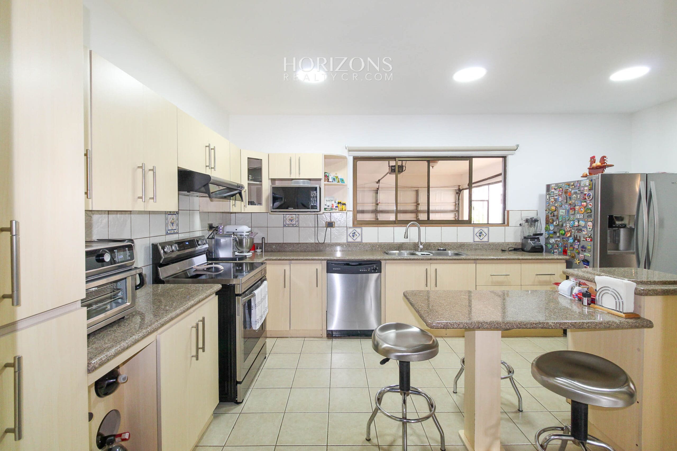 Hermosa Casa en Venta 3 Habitaciones + Cuarto de Servicio Residencial en Tres Ríos nja1157
