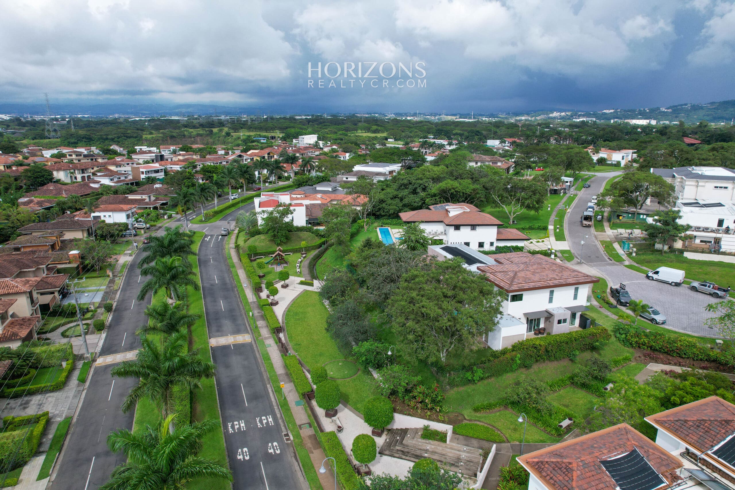Venta de Casa en Valle del Sol 4 Habitaciones Principal en Primera Planta nar01