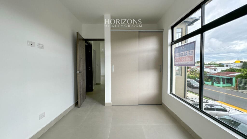 Se Alquila Moderno Apartamento en San Pedro 2 Habitaciones 2 Baños nja1162