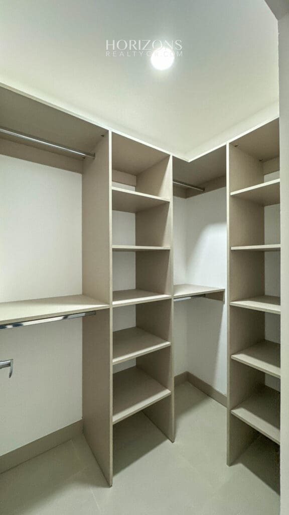 Se Alquila Moderno Apartamento en San Pedro 2 Habitaciones 2 Baños nja1162