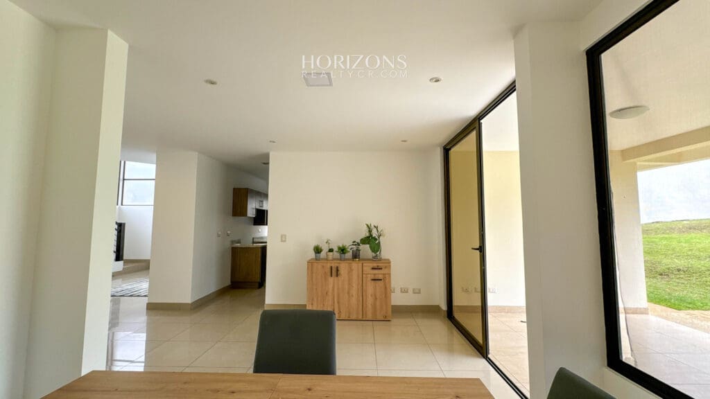 Casa En Granadilla Curridabat | Horizons Realty