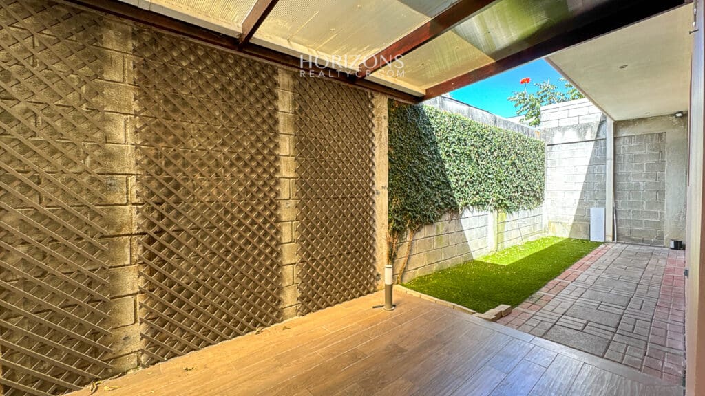 Casa moderna de 1 planta en Lomas de Montes de Oca en Venta 3 Habitaciones lote de 306m2  nja1172