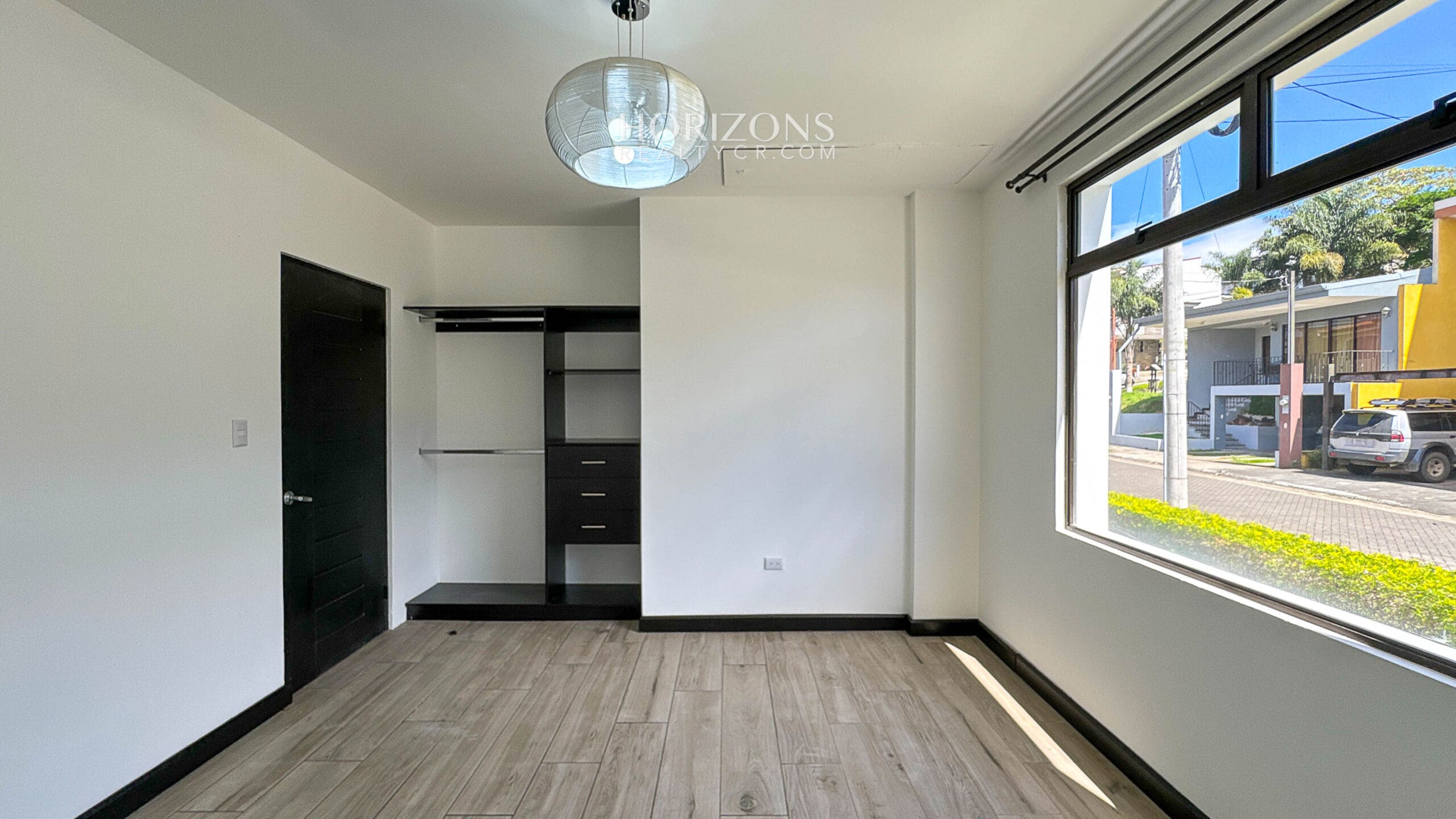 Casa moderna de 1 planta en Lomas de Montes de Oca en Venta 3 Habitaciones lote de 306m2  nja1172