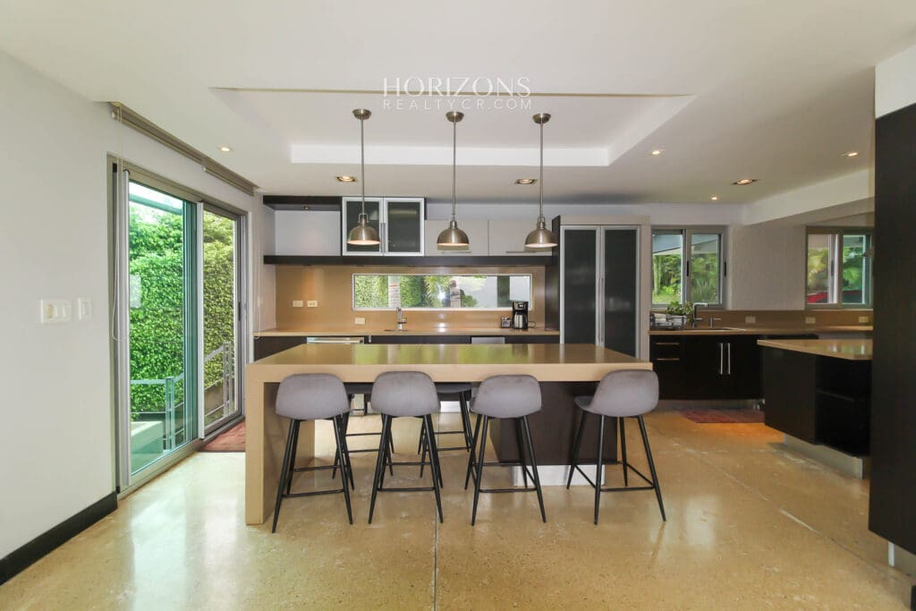 Casa Contemporánea en Eco Residencial Villa Real Elegancia y Lujo en Armonía con la Naturaleza nja1173