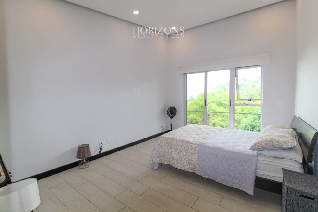 Casa Contemporánea en Eco Residencial Villa Real Elegancia y Lujo en Armonía con la Naturaleza nja1173