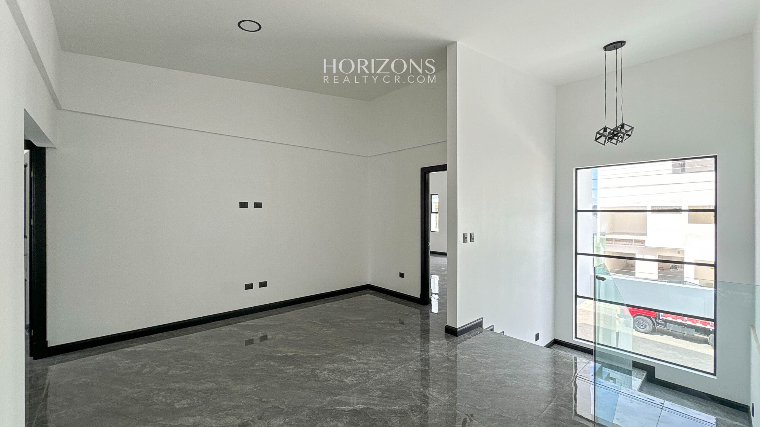 Estrene Moderna Casa en Venta Con 3 Habitaciones Amplias en Condominio Distrito San Juan nja1179