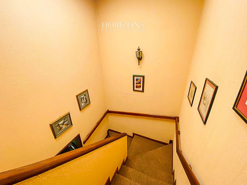 Casa en Condomio Kandor en Venta o Alquiler en la Uruca 2 Habitaciones Amplias nja1185