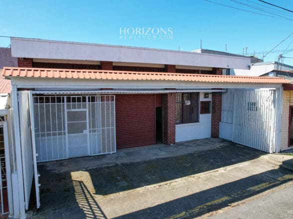 Se Vende Ofi Bodega En Guadalupe A 2.5Km De Rotonda Las Banderas Hrc24