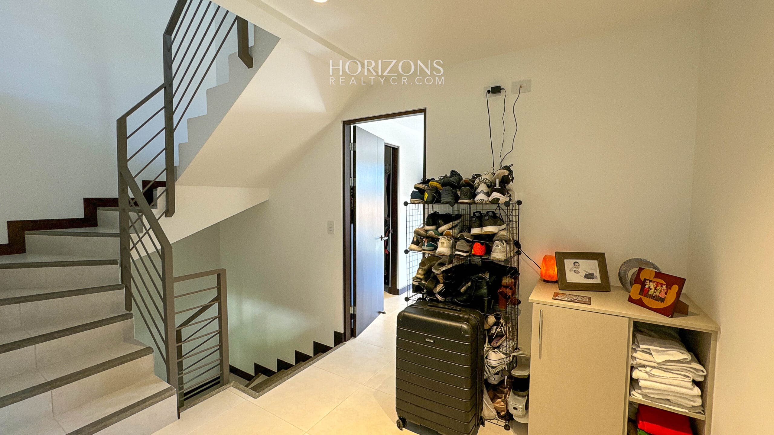 Moderna Casa Familiar en Condominio con Exclusivas Amenidades Condominio la Estefana Sabanilla nja1186