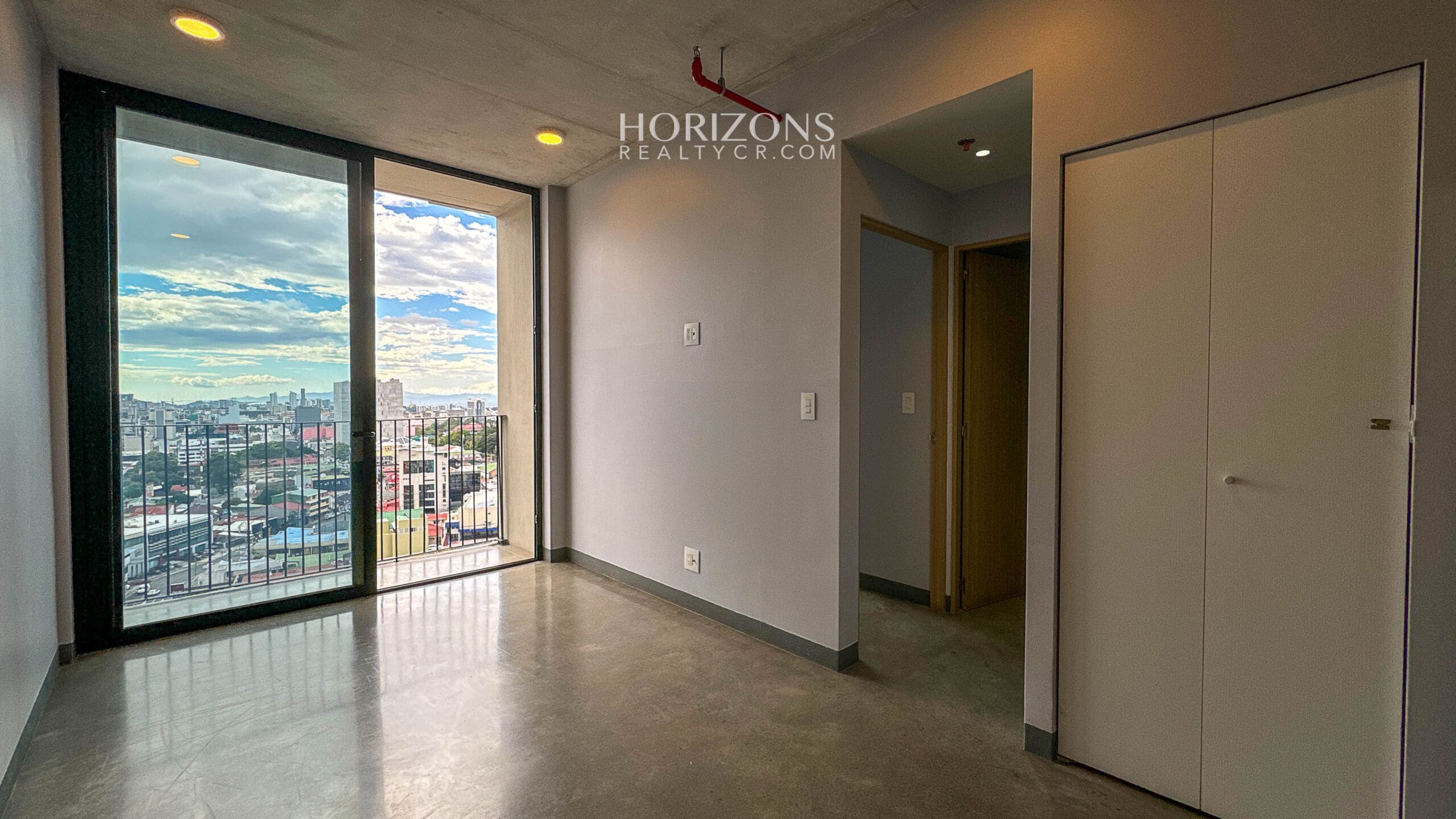 URBN Barrio Escalante: Apartamento en Piso 15 con Vistas Panorámicas y Amenidades de Lujo en Venta nja1194