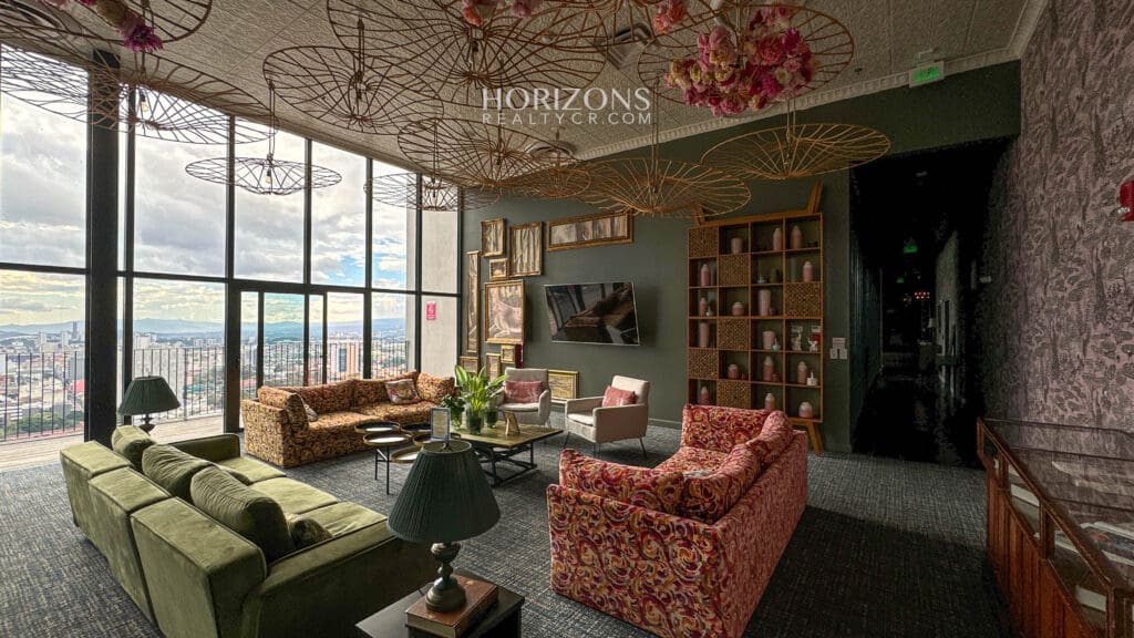 URBN Barrio Escalante: Apartamento en Piso 15 con Vistas Panorámicas y Amenidades de Lujo en Venta nja1194