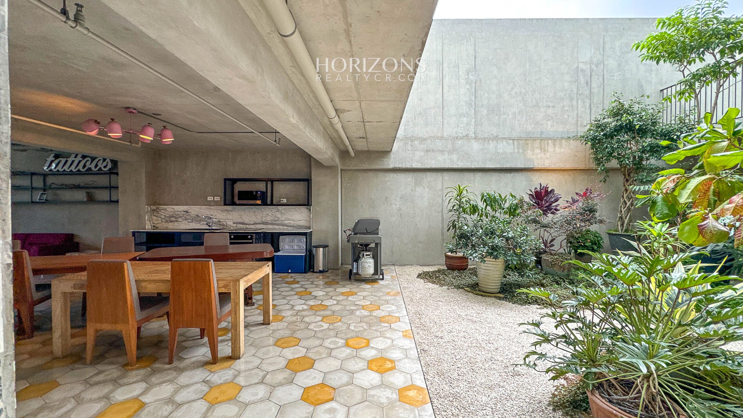 URBN Barrio Escalante: Apartamento en Piso 15 con Vistas Panorámicas y Amenidades de Lujo en Venta nja1194