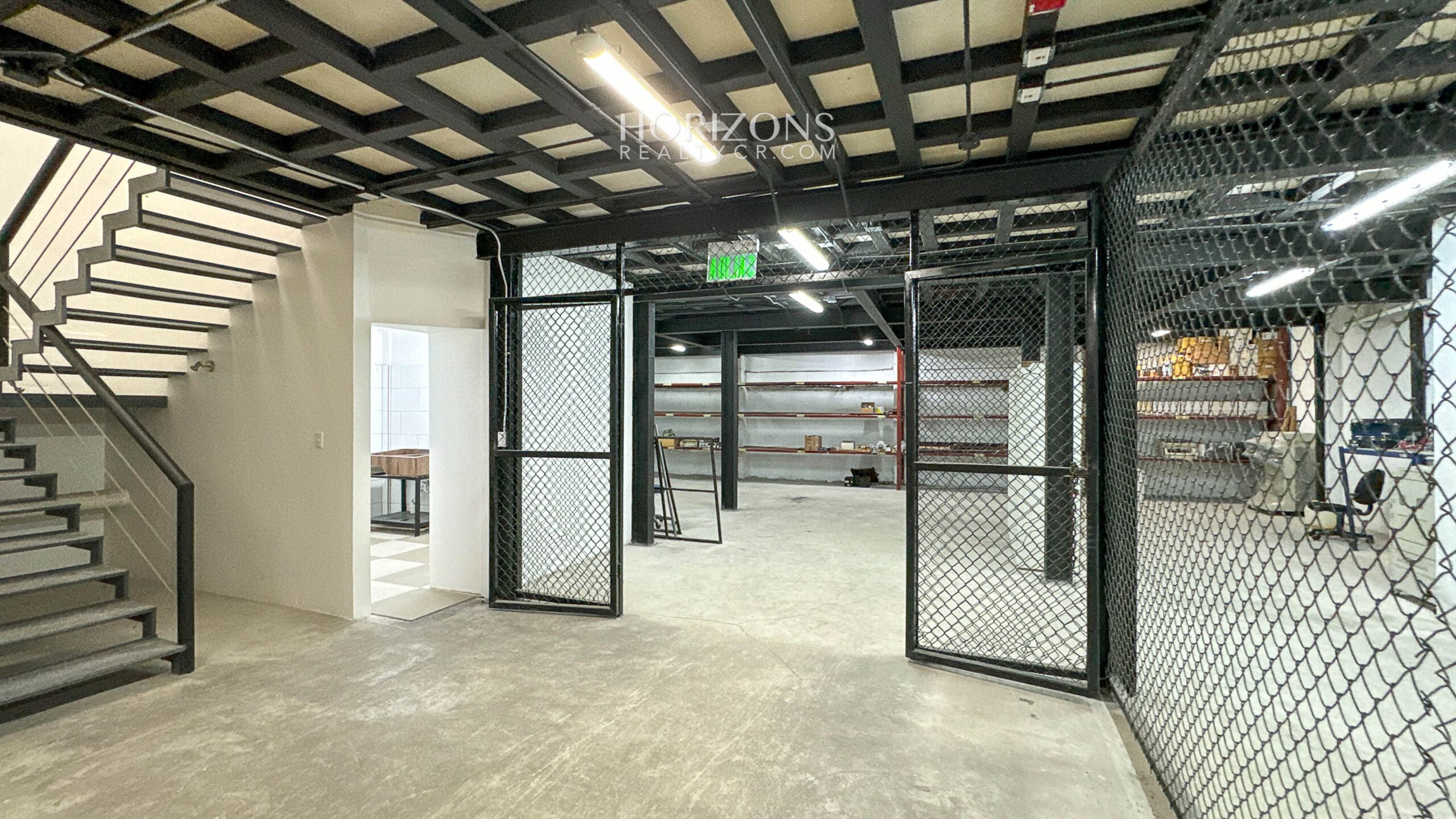 SE VENDE OFI BODEGA EN PAVAS 1100m2 HRC28
