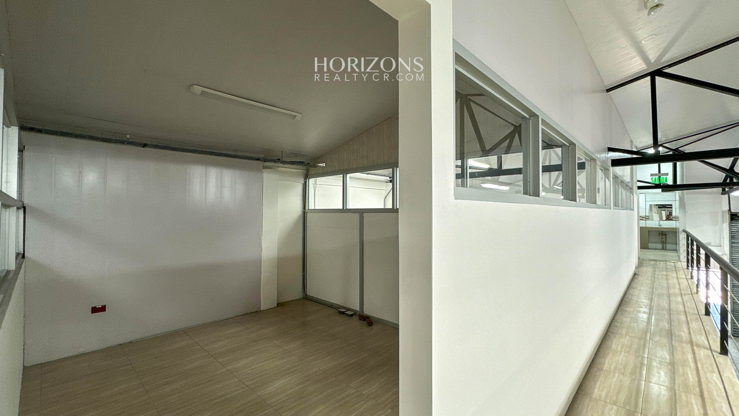 SE VENDE OFI BODEGA EN PAVAS 1100m2 HRC28