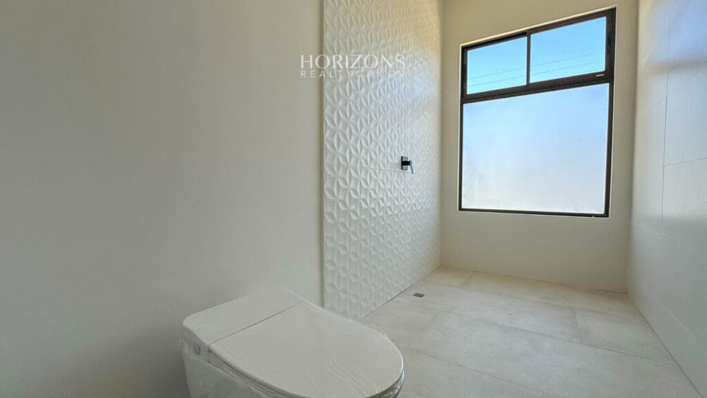 Casa Nueva 3 Habitaciones dos Masters Acabados de Lujo Condominio Distrito San Juan nja1201