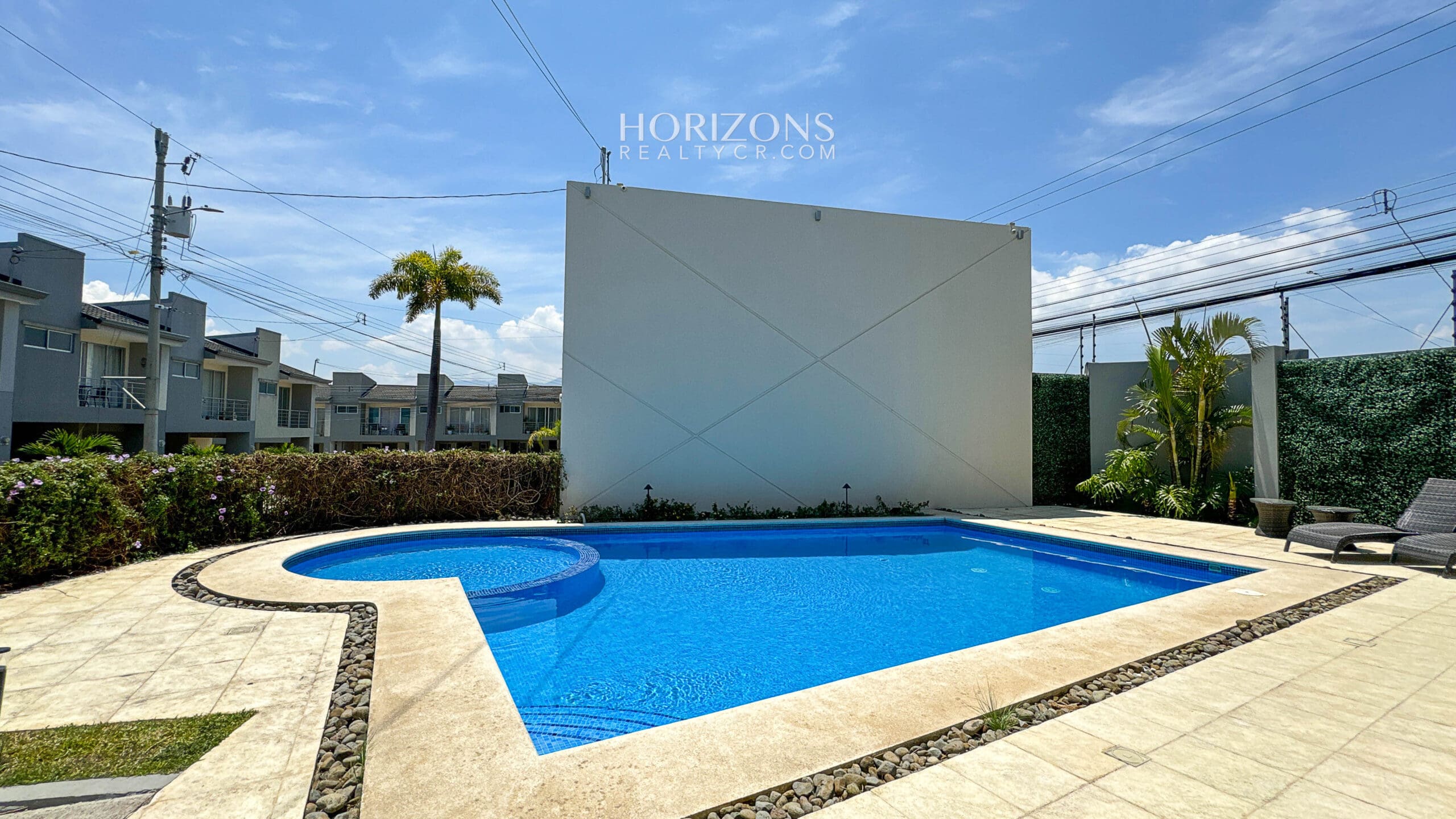 Se Alquila Casa En Condominio Ricon de Las Brisas San Pablo de Heredia 3 Habitaciones nja1208