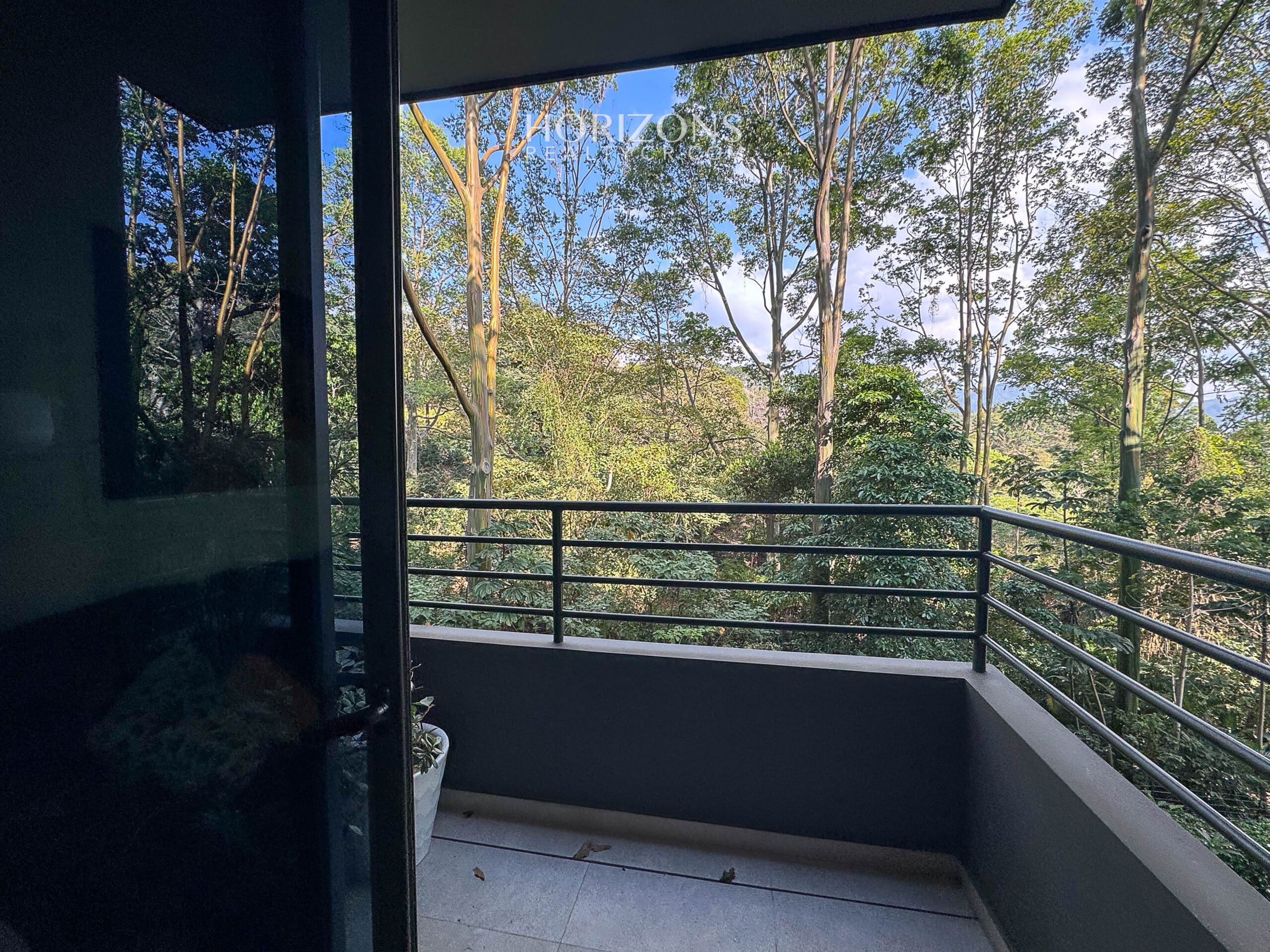 ¡En venta! Apartamento en nueve84 Aleste Curridabat 3 habitaciones con vista al bosque nja1212