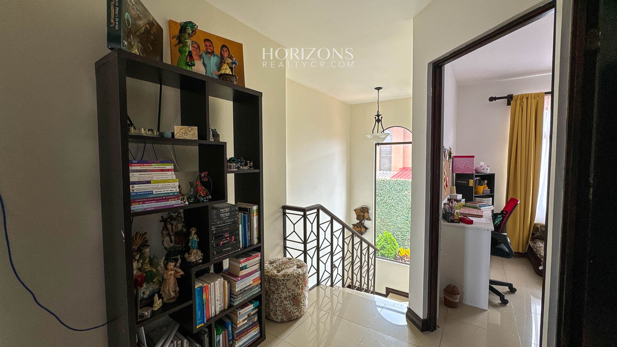 Se vende casa en condominio Los Robles Moravia la Trinidad con seguridad 24/7 nja1217