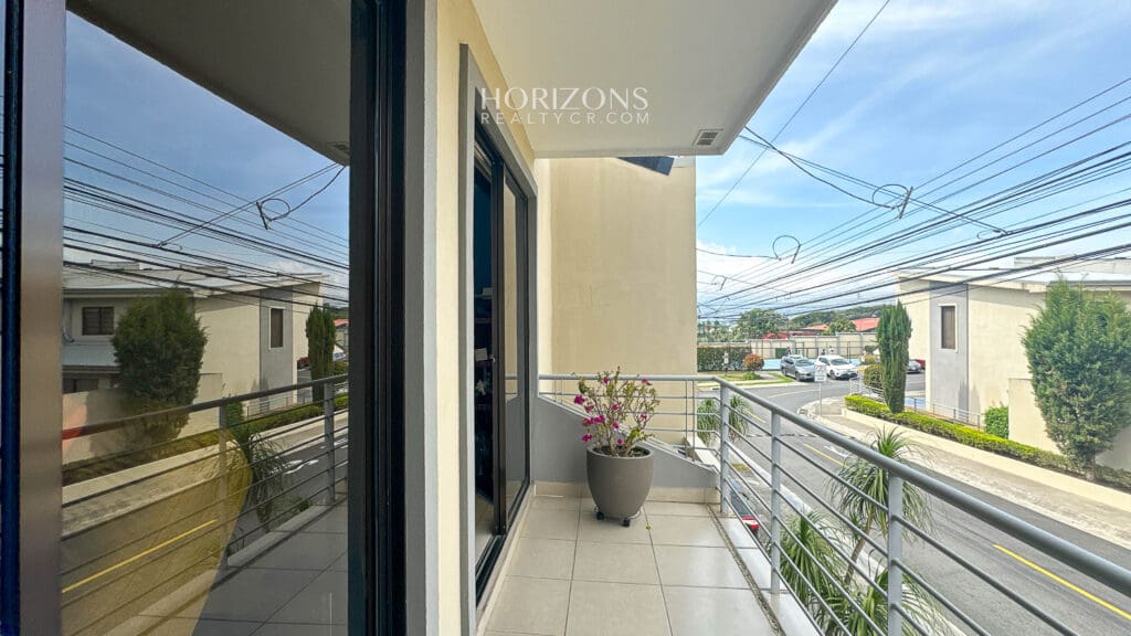 Se vende casa en Condominio Valle Alto MODELO GRANDe ¡Vista al Valle! nja1218