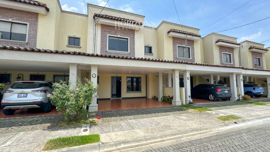 ¡En Venta! Casa en Condominio Sacramento 3 Habitaciones Hermosa Vista nja1220