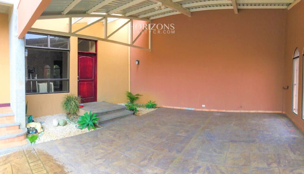 Se Alquila Casa en San Pedro 4 Habitaciones Amplia en Condominio nja772