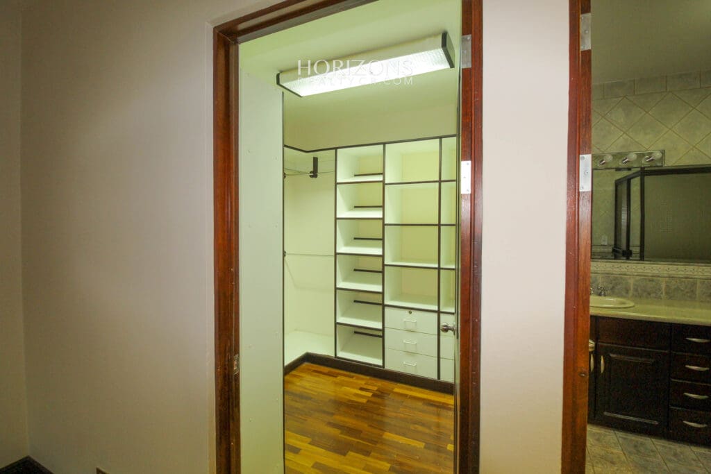 Se Alquila Casa en San Pedro 4 Habitaciones Amplia en Condominio nja772