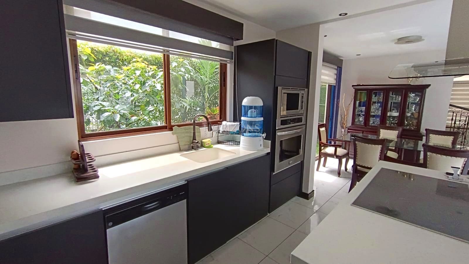 Venta Casa en Condominio Francosta Barreal Heredia 3 Habitaciones y Piscina NJR71