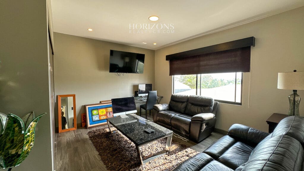 Casa contemporánea en venta Condominio Rialto San Pedro / Sabanilla nja1222