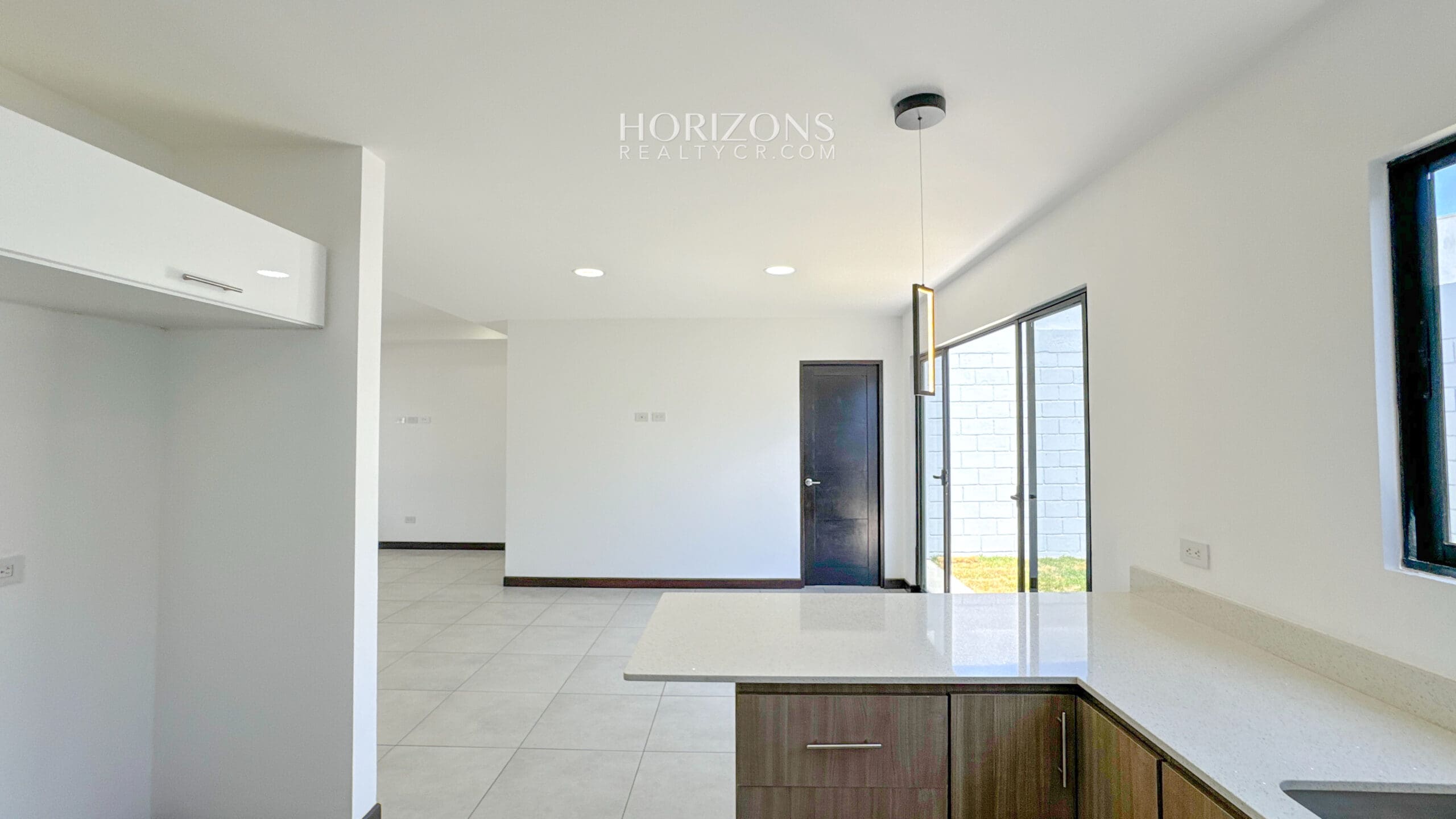 Casa en venta en Condomino Terralta Moderna 3 habitaciones nja1223