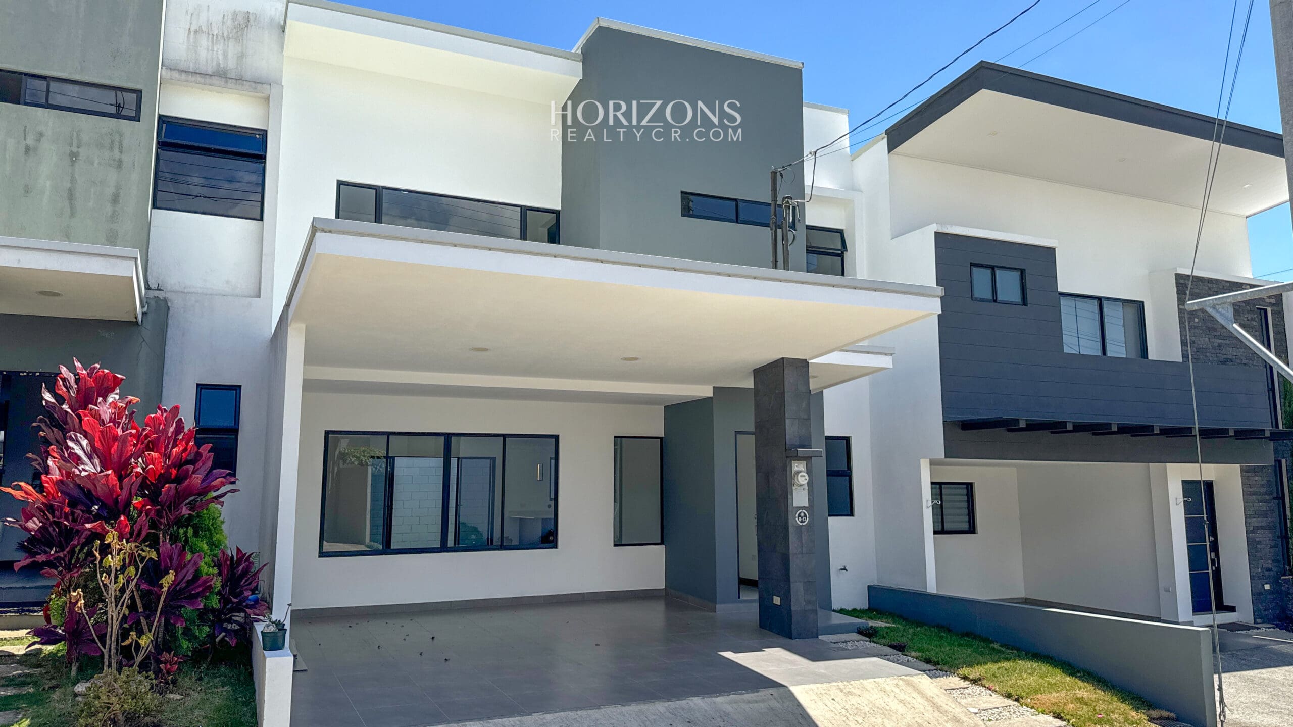 Casa en venta en Condomino Terralta Moderna 3 habitaciones nja1223