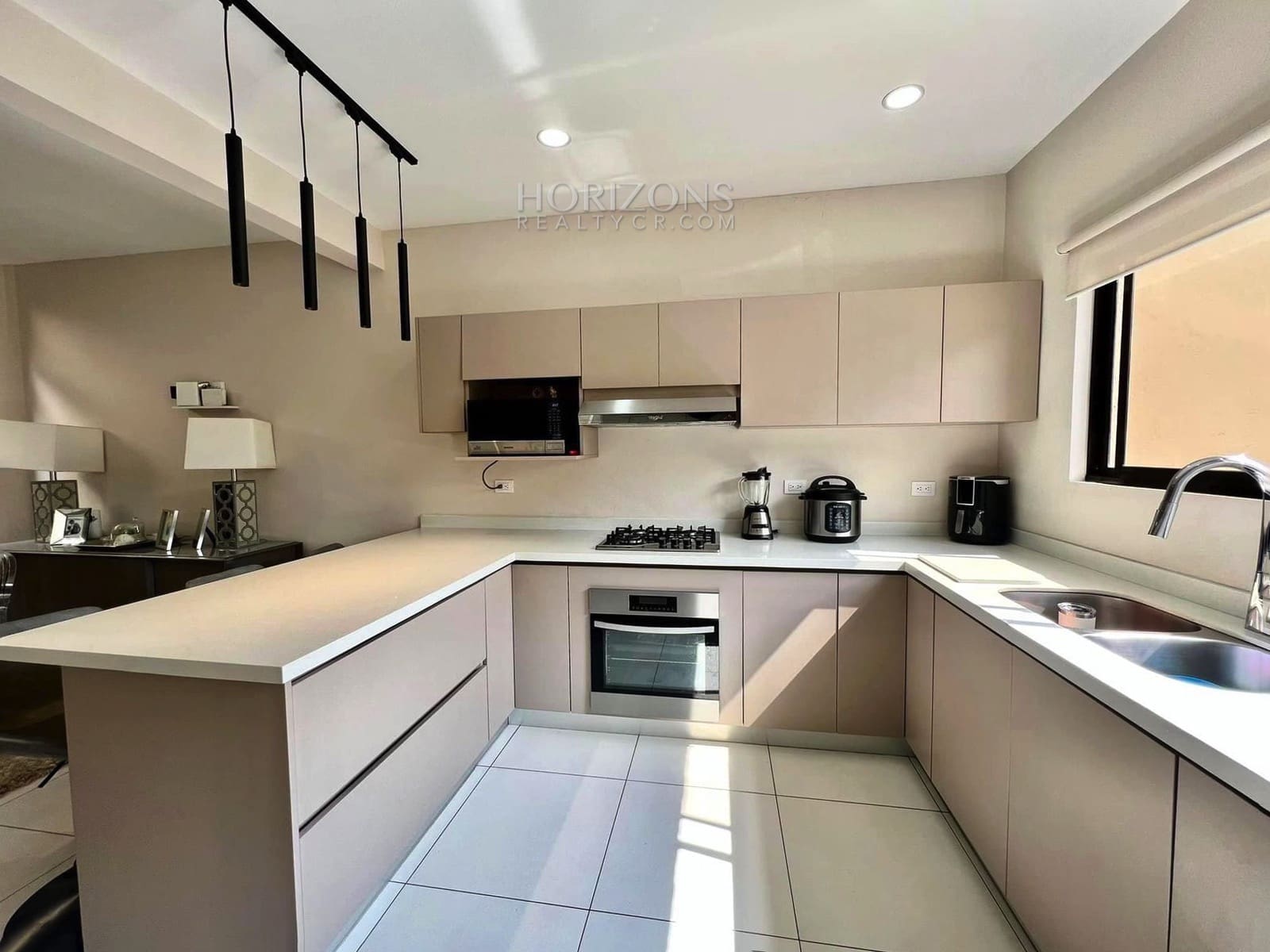 Moderna Casa de Una Planta Condominio Los Higuerones Alajuela Se Vende NJR72