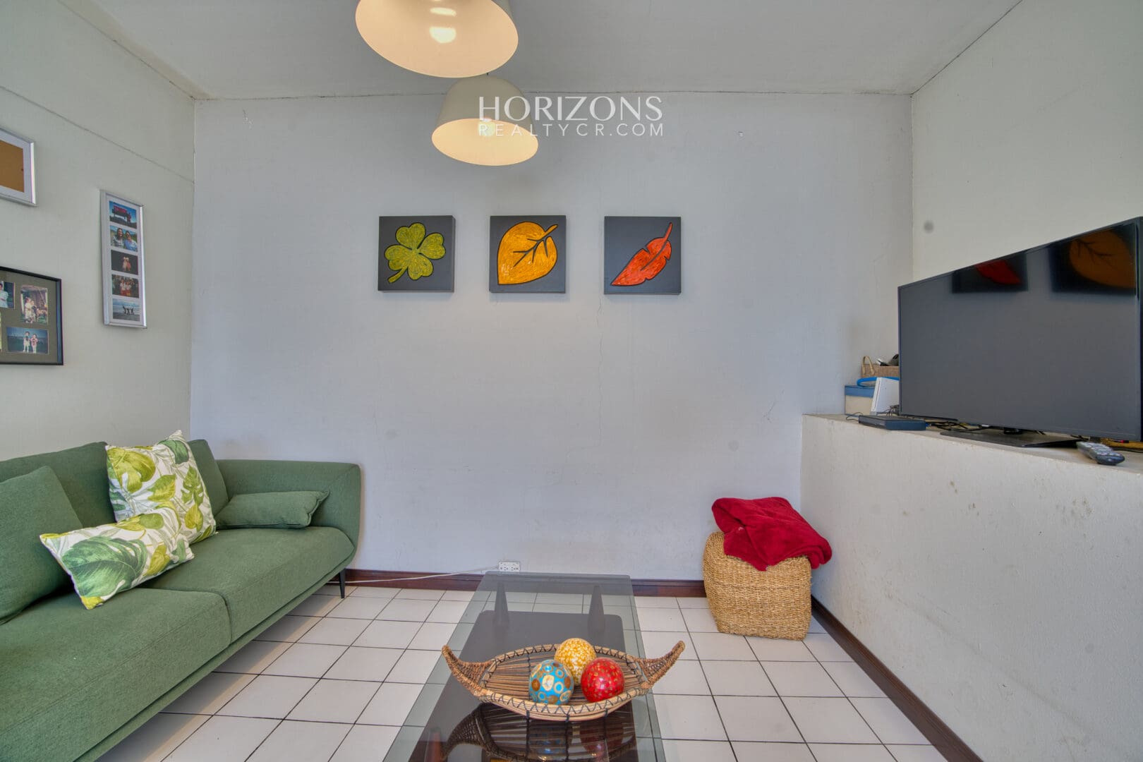 ¡En venta! Amplia Casa con Apartamento Independiente en Pinares Curridabat nja1227